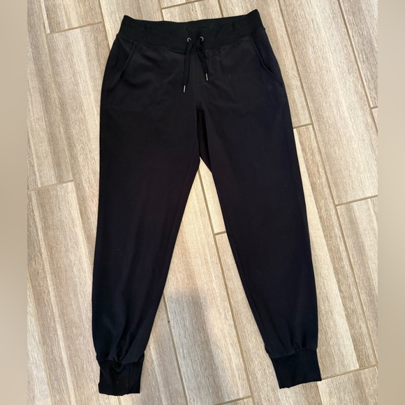 Athleta Flux Jogger Black Pull On Athleisure Pant Size 0/Small - Picture 2 of 6